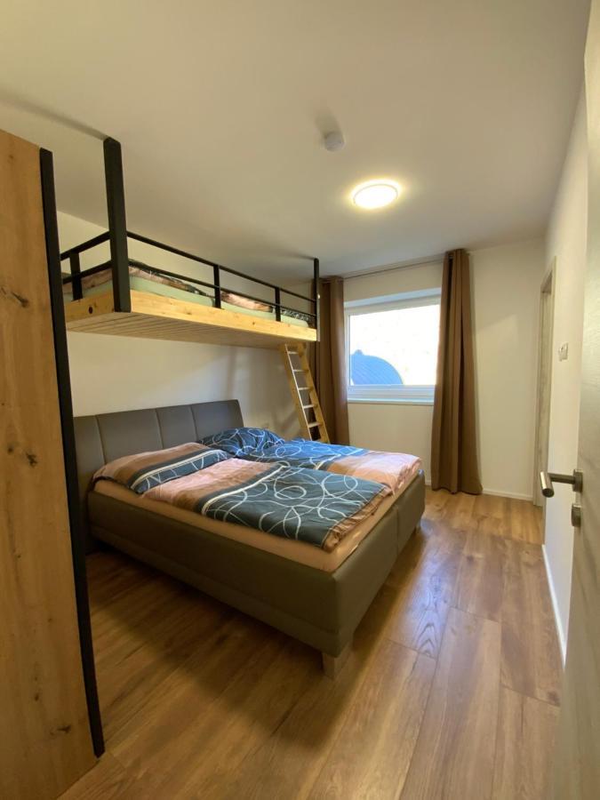 Deluxefort Fuer 10 Gaeste Mit Eigenem Whirlpool Und Fasssauna Imst Luaran gambar