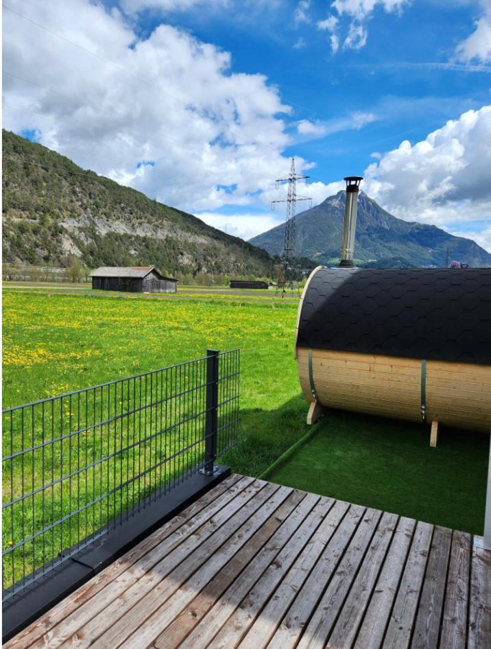 Deluxefort Fuer 10 Gaeste Mit Eigenem Whirlpool Und Fasssauna Imst Luaran gambar